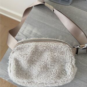 lululemon White Sherpa Crossbody Belt Bag
